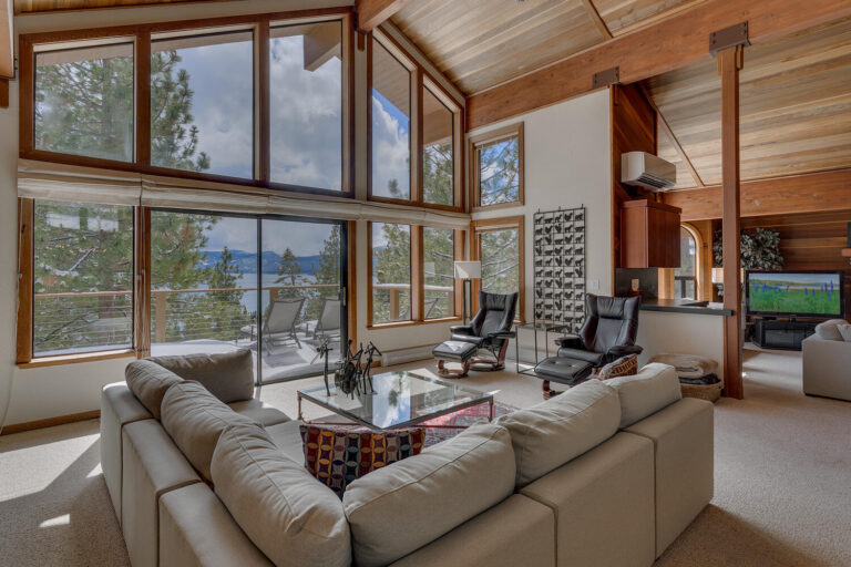 113 Mammoth Dr Tahoe City CA-large-004-002-Living Room-1500x1000-72dpi